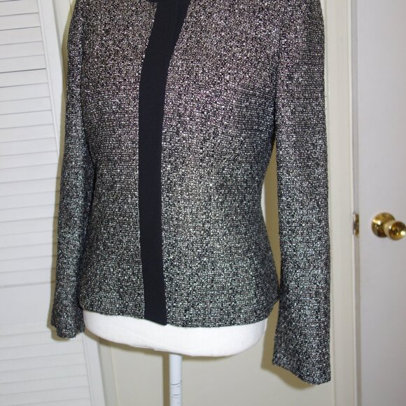 Kasper Blazer - size 6 P - Made In Philippines - Picture 3 of 16